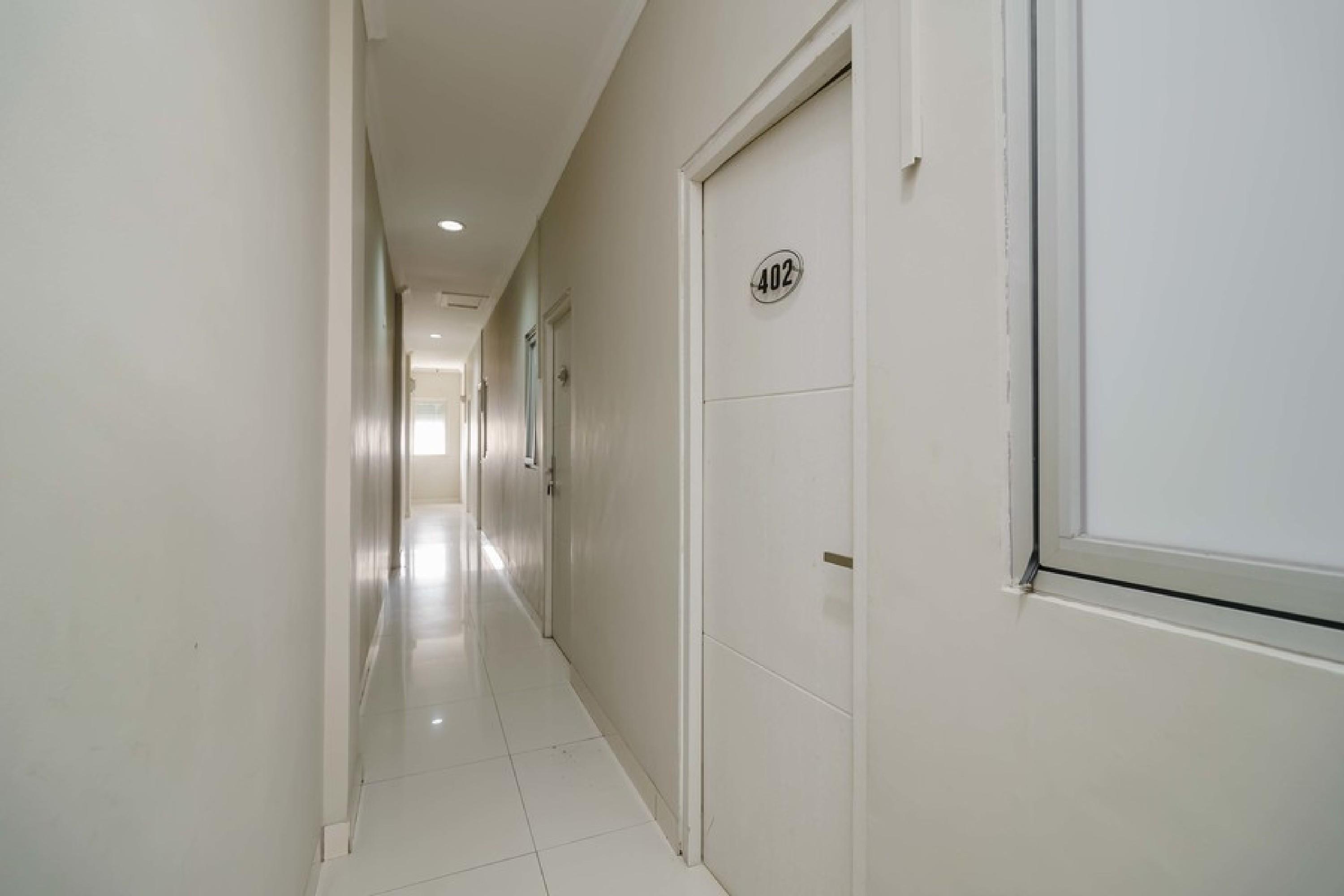 Reddoorz @ Mangga Besar 2 Otel Cakarta Dış mekan fotoğraf